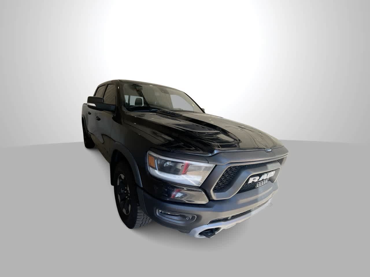 Used 2019 RAM 1500 Rebel w/ Rebel Level 2 Equipment Group AWD/4WD image 2