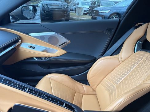 Used 2020 Chevrolet Corvette Stingray Preferred Cpe w/ 2LT Preferred Equipment Group image 11