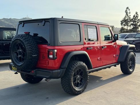 Certified 2025 Jeep Wrangler Willys image 6