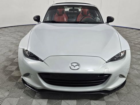 Used 2017 MAZDA MX-5 Miata RF Club RWD image 2
