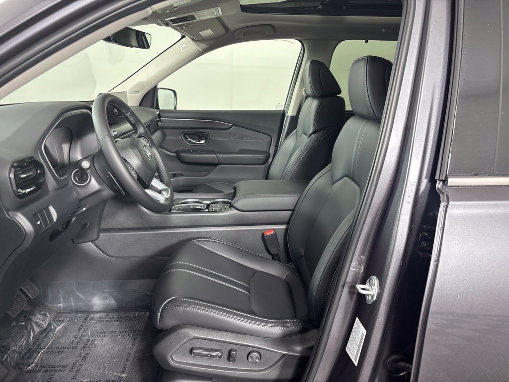 New 2026 Honda Pilot Touring image 25