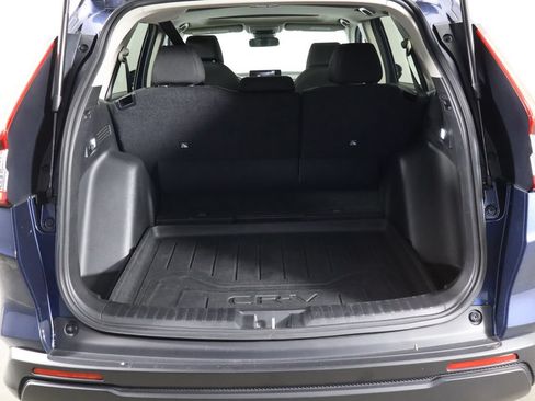 Used 2025 Honda CR-V EX image 16