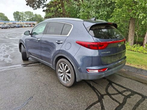 Used 2017 Kia Sportage EX w/ EX Premium Package FWD image 3