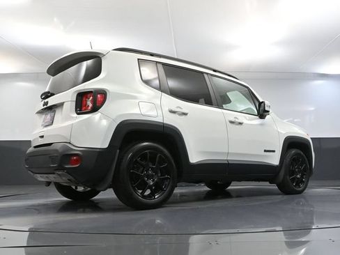 Used 2020 Jeep Renegade Altitude FWD image 48