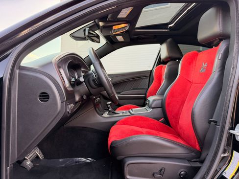 Used 2023 Dodge Charger Scat Pack RWD image 27