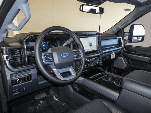 New 2026 Ford F250 Lariat w/ Black Appearance Package AWD/4WD image 21
