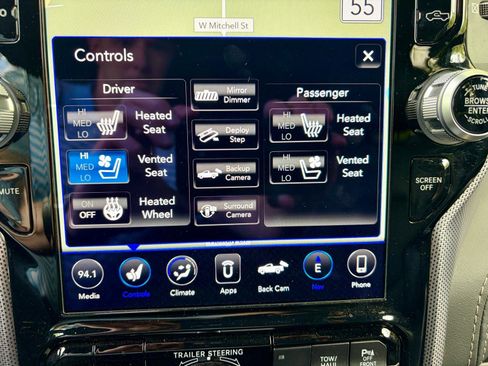 Used 2021 RAM 1500 Limited AWD/4WD image 32