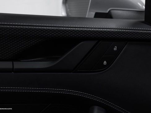Used 2022 Porsche 911 GT3 RWD image 17