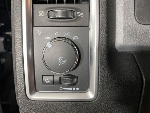 Used 2020 RAM 1500 Warlock w/ Electronics Group AWD/4WD image 15