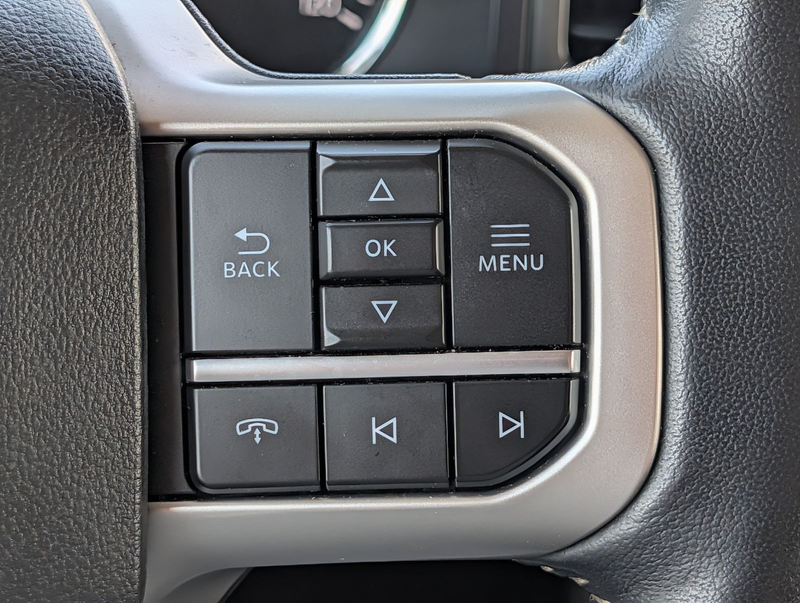 Used 2024 Ford Expedition XLT RWD image 27