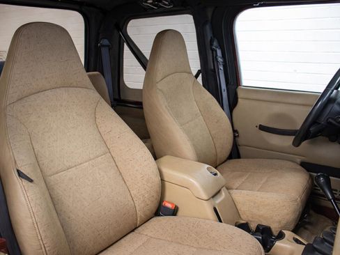 Used 2001 Jeep Wrangler Sport image 18