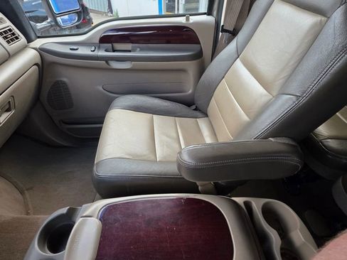 Used 2003 Ford Excursion Eddie Bauer AWD/4WD image 25