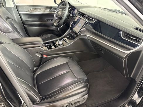 Used 2022 Jeep Grand Cherokee Limited 4xe AWD/4WD image 18