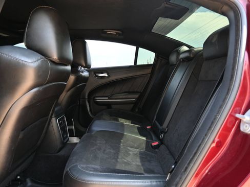 Used 2019 Dodge Charger Scat Pack w/ Plus Group RWD image 25