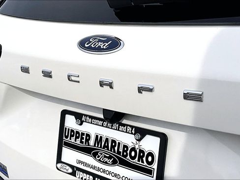 New 2024 Ford Escape SE w/ PHEV Premium Package image 12