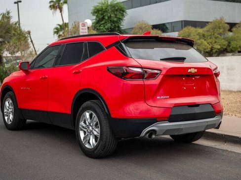 Used 2020 Chevrolet Blazer LT FWD image 3