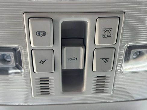 Used 2021 Volkswagen Atlas SEL Premium AWD/4WD image 39