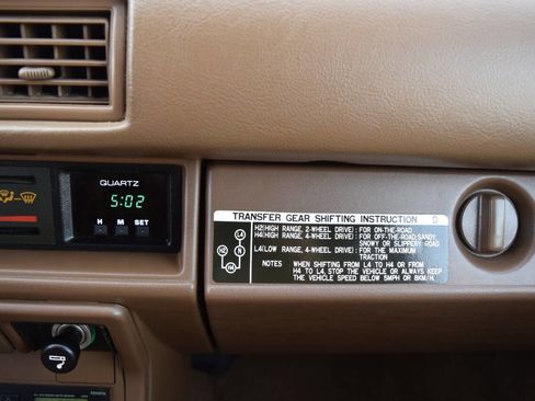 Used 1988 Toyota Pickup SR5 image 45