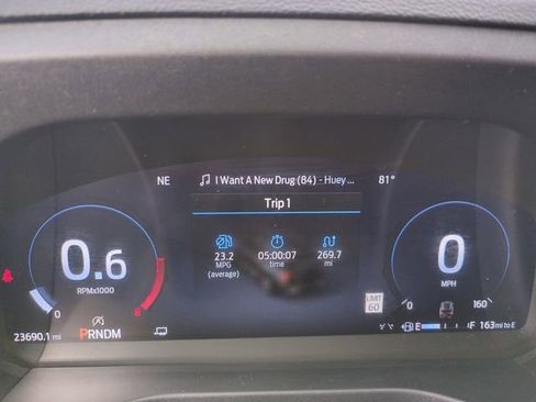 Used 2025 Ford Explorer ST AWD/4WD image 31