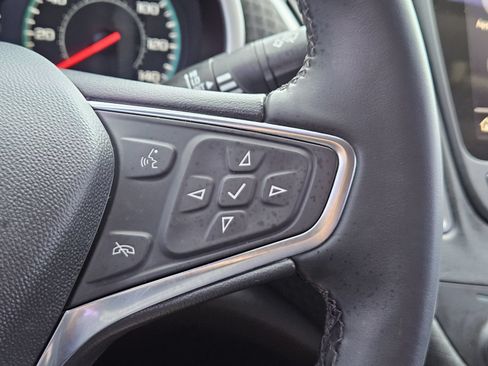 Certified 2025 Chevrolet Malibu RS FWD image 25