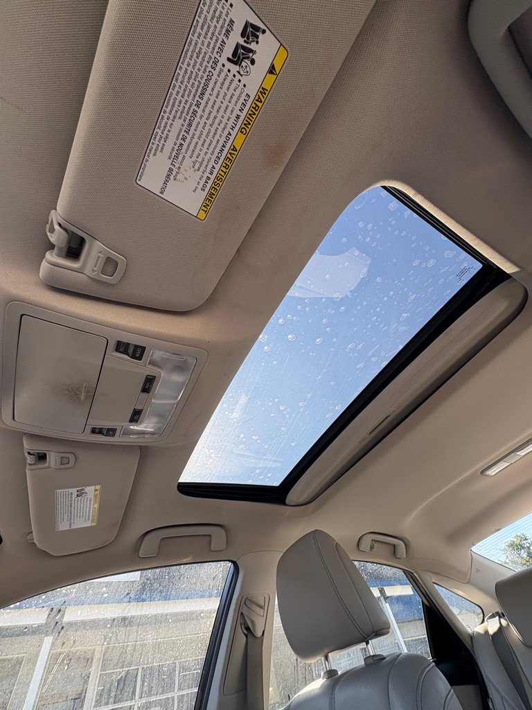 Used 2013 Toyota Avalon XLE Touring FWD image 22