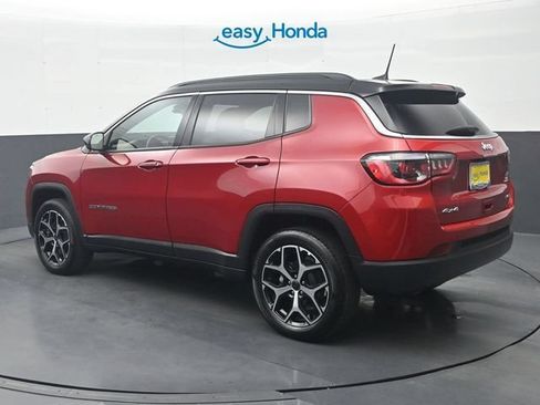 Used 2025 Jeep Compass Limited AWD/4WD image 5