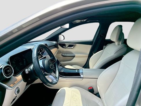 Used 2022 Mercedes-Benz C 300 Sedan image 10