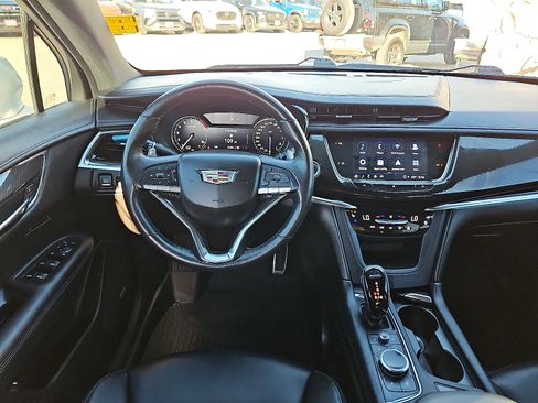 Used 2021 Cadillac XT6 Sport image 7