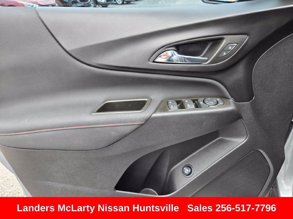 Used 2023 Chevrolet Equinox RS w/ RS Leather Package FWD image 23