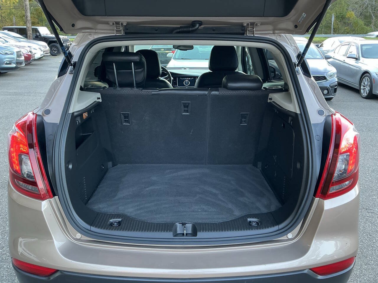 Used 2018 Buick Encore Preferred FWD image 29