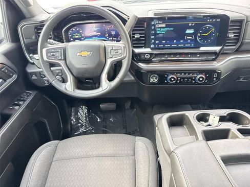 Used 2024 Chevrolet Silverado 1500 LT w/ Protection Package AWD/4WD image 18