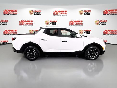Certified 2022 Hyundai Santa Cruz SE w/ Cargo Package FWD image 16