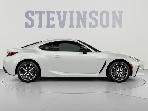 New 2026 Toyota GR86 w/ ALL Weather Mat Package (TMS) RWD image 12