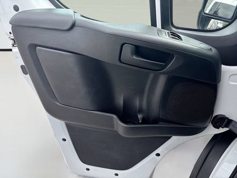 Used 2023 RAM ProMaster 2500 FWD image 33