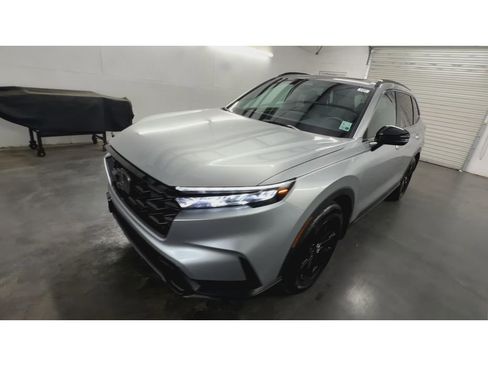 Used 2025 Honda CR-V Sport-L image 4