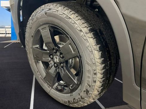 New 2026 Honda Ridgeline Black Edition image 10