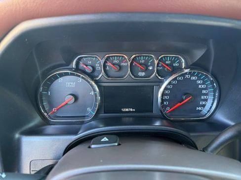 Used 2019 Chevrolet Silverado 2500 High Country w/ Duramax Plus Package image 16