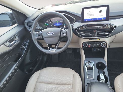 Used 2021 Ford Escape SEL image 11