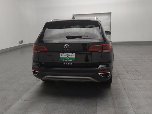 Used 2024 Volkswagen Taos SE image 7