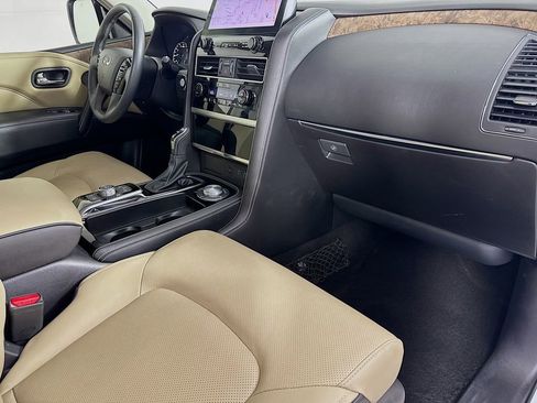 Used 2024 INFINITI QX80 Premium Select w/ Cargo Package image 40