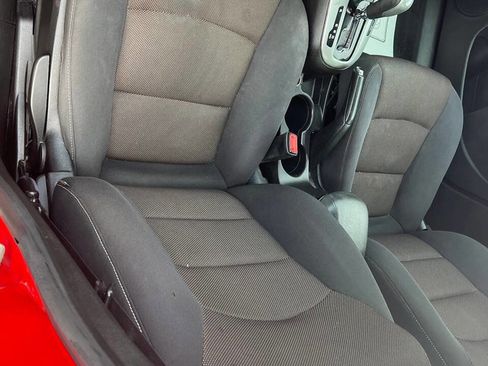 Used 2015 Chevrolet Cruze LT FWD image 17