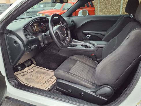 Used 2018 Dodge Challenger SXT w/ Blacktop Package RWD image 11