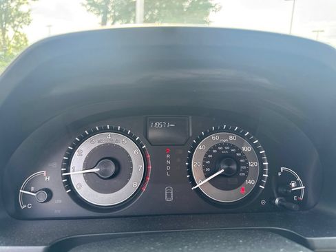 Used 2014 Honda Odyssey LX image 16