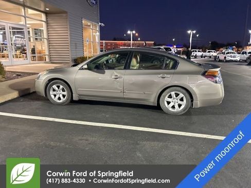 Used 2008 Nissan Altima 3.5 SL w/ Technology Pkg image 8