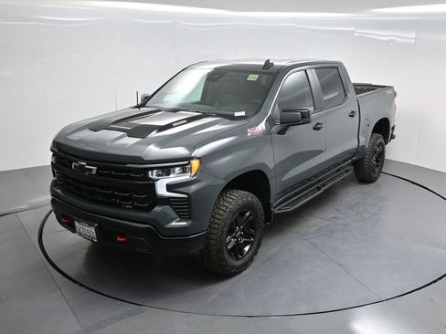 Used 2025 Chevrolet Silverado 1500 LT Trail Boss w/ Convenience Package II image 62