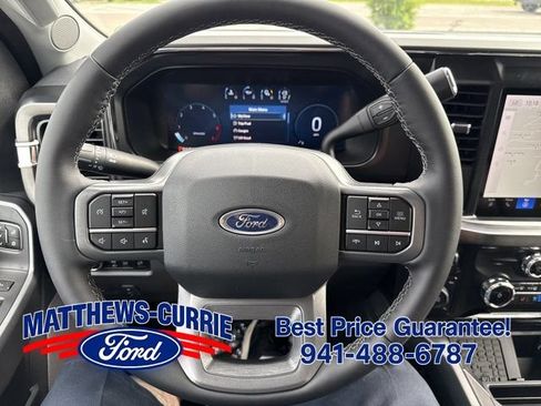 New 2026 Ford F250 Lariat w/ Black Appearance Package AWD/4WD image 19