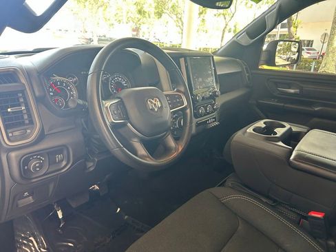 Used 2025 RAM 1500 Tradesman AWD/4WD image 6