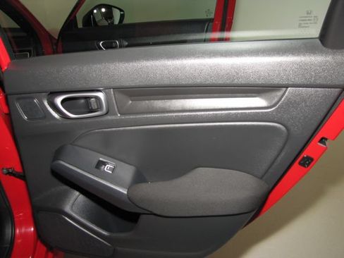 Certified 2024 Honda Civic Sport image 18