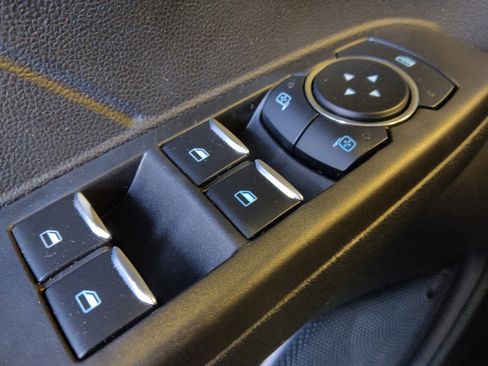 Used 2021 Ford Escape SE image 27