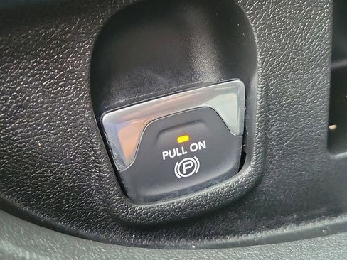 Used 2025 RAM ProMaster 3500 w/ Convenience Group FWD image 22